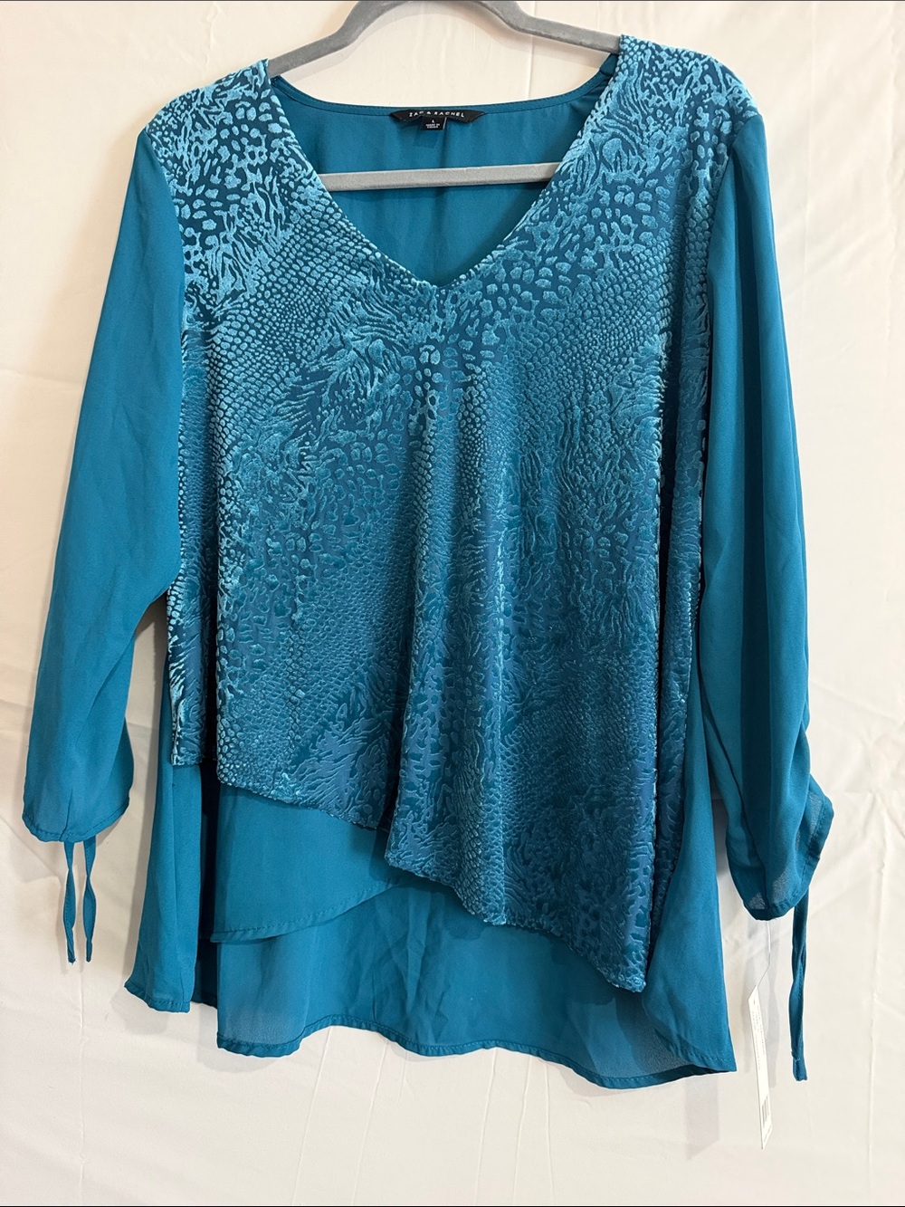 Zac & Rachel Teal Layered V-Neck Textured Tunic